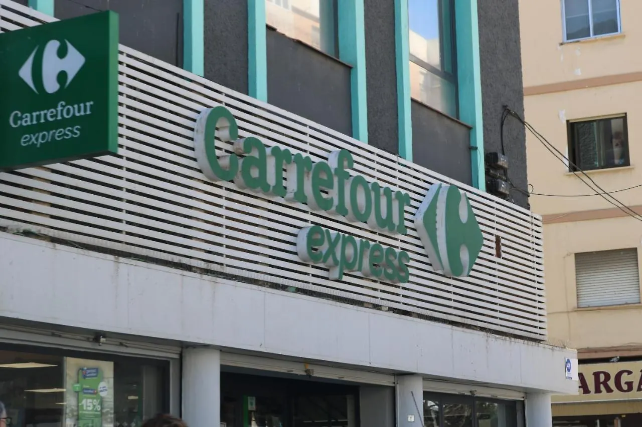 Fantastico Apartamento Junto A La Estacion 말라가 0*,